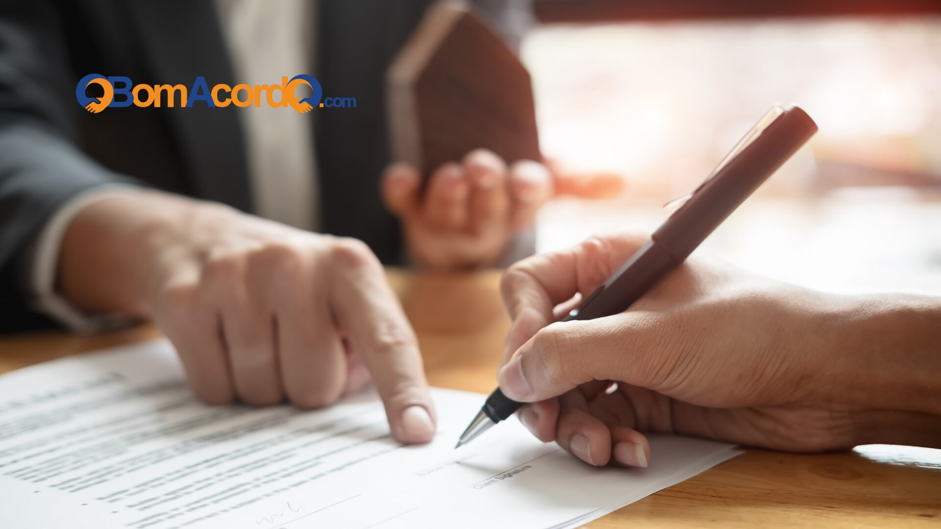 5 sinais de que você precisa revisar seus contratos bancários